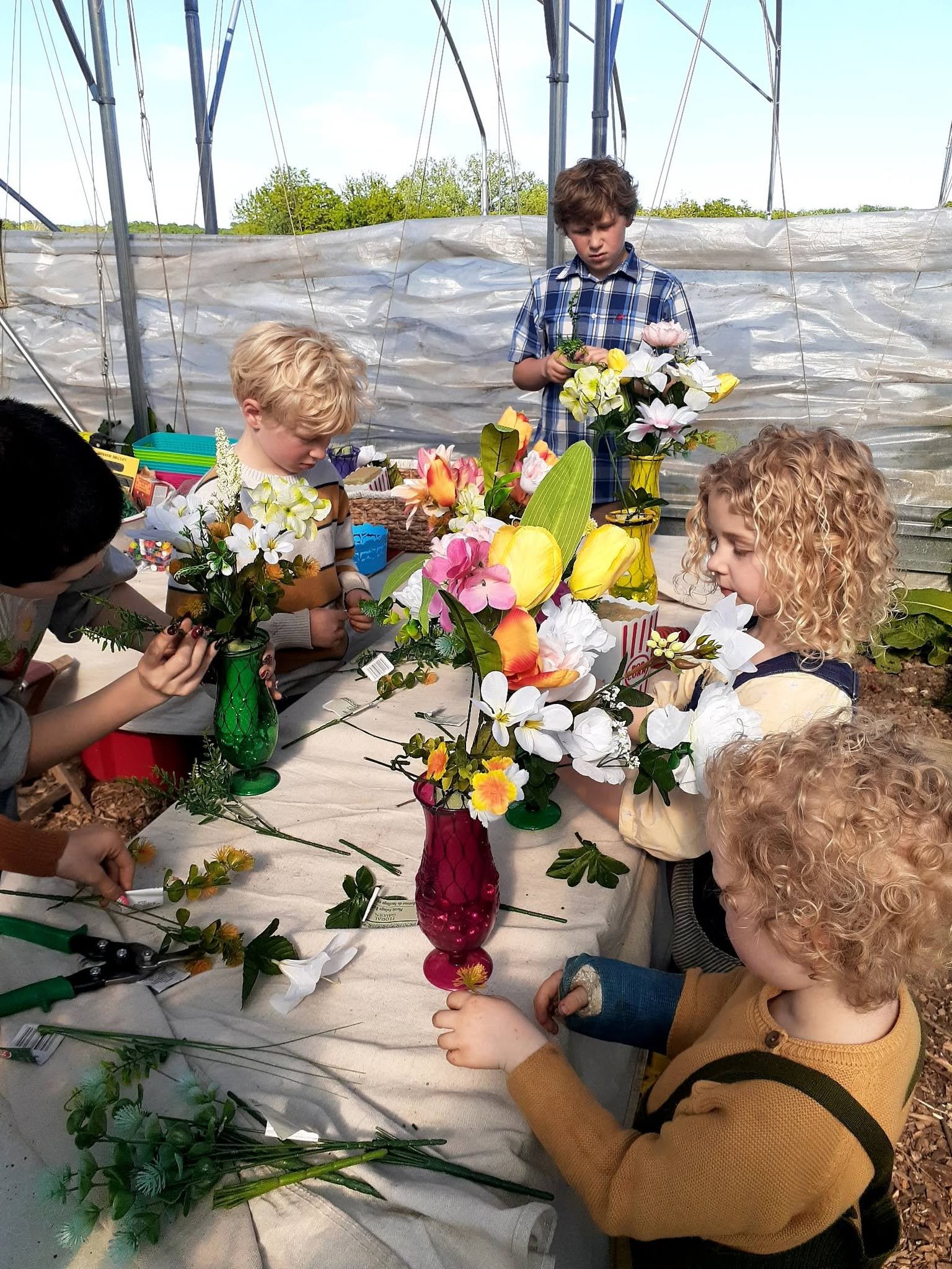 Children arranging Flowers